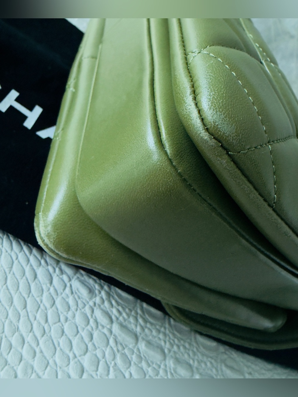 CHANEL Trendy CC Top Handle Olive Green Quilted Shoulder Bag with Gold Hardware - Picture 8 of 17